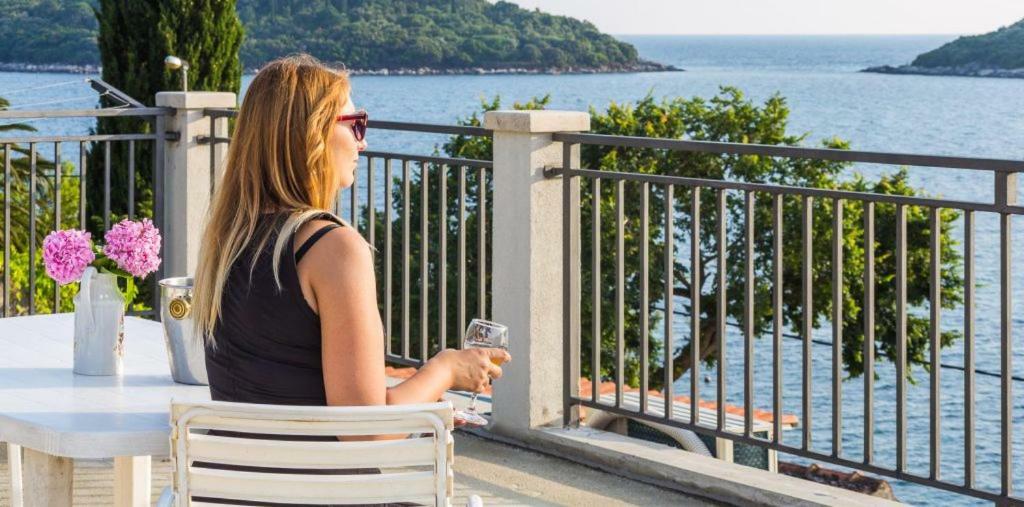 Villa Riva Молунат Екстериор снимка